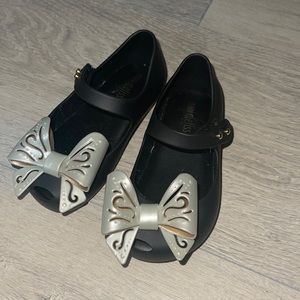 Mini Melissa Black Champagne Bow Mary Jane Peep Hole Toddler Sandals - size 7
